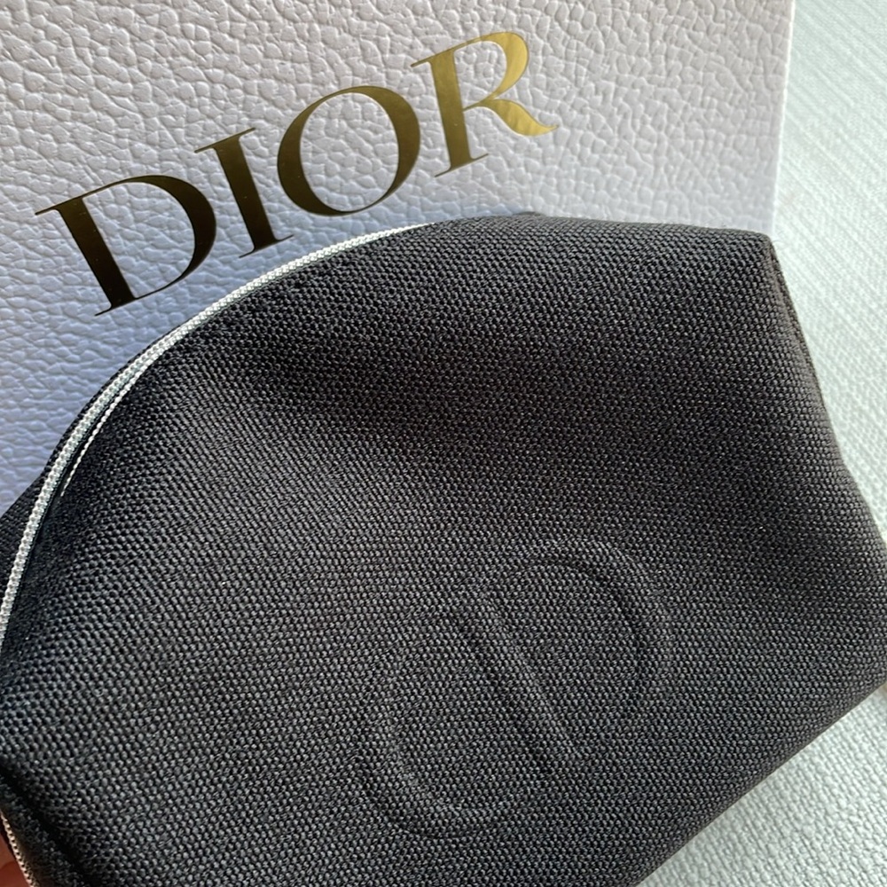 Dior black canvas cosmetics pouch with box - Picture 7 of 17